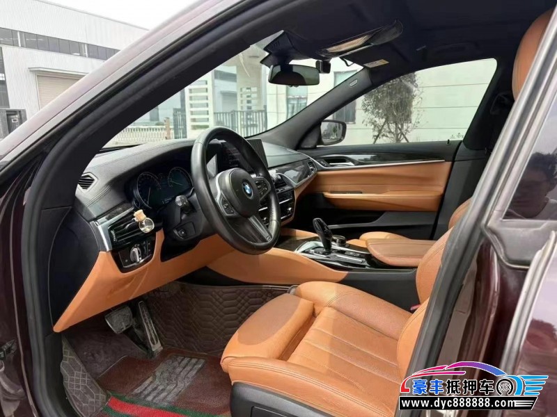 19年宝马6系GT轿车抵押车出售