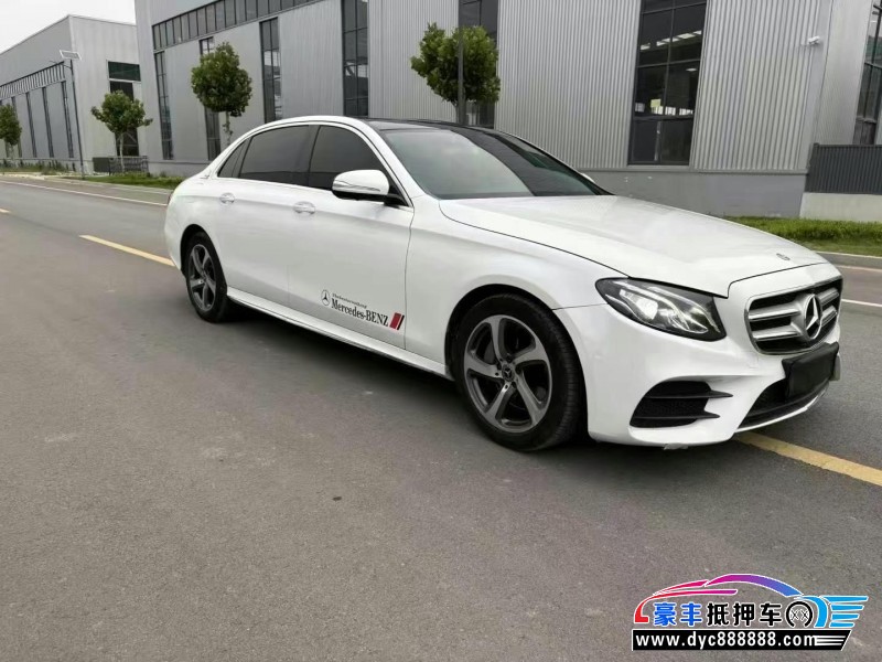 18年奔驰E轿车抵押车出售