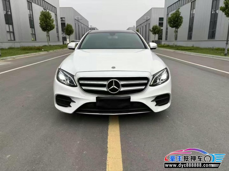 18年奔驰E轿车抵押车出售