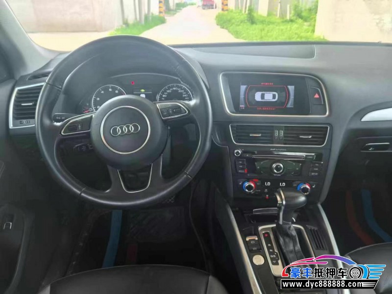 18年奥迪Q5轿车抵押车出售