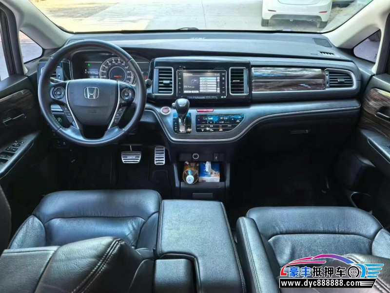 19年本田艾力绅轿车抵押车出售