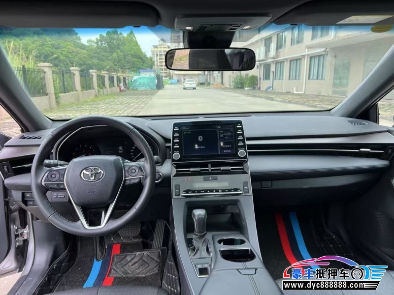 21年丰田亚洲龙轿车抵押车出售