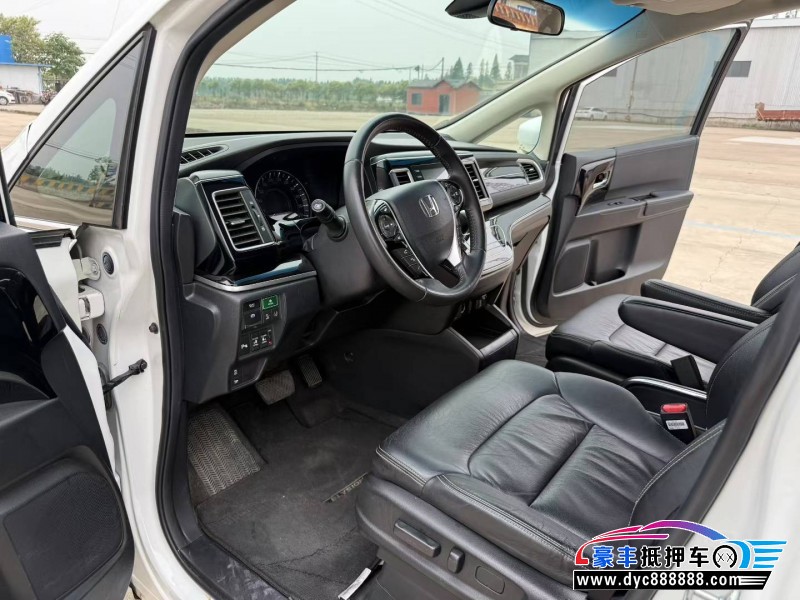 20年本田艾力绅MPV抵押车出售
