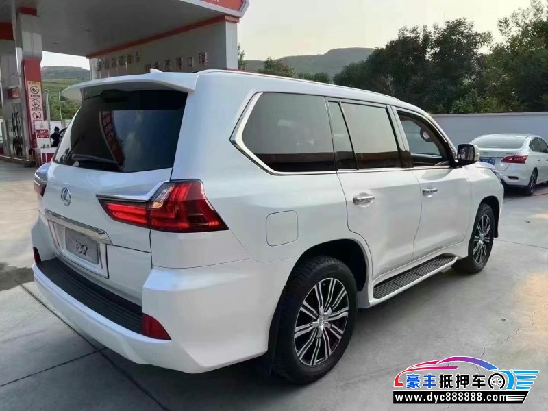 17年雷克萨斯LX轿车抵押车出售