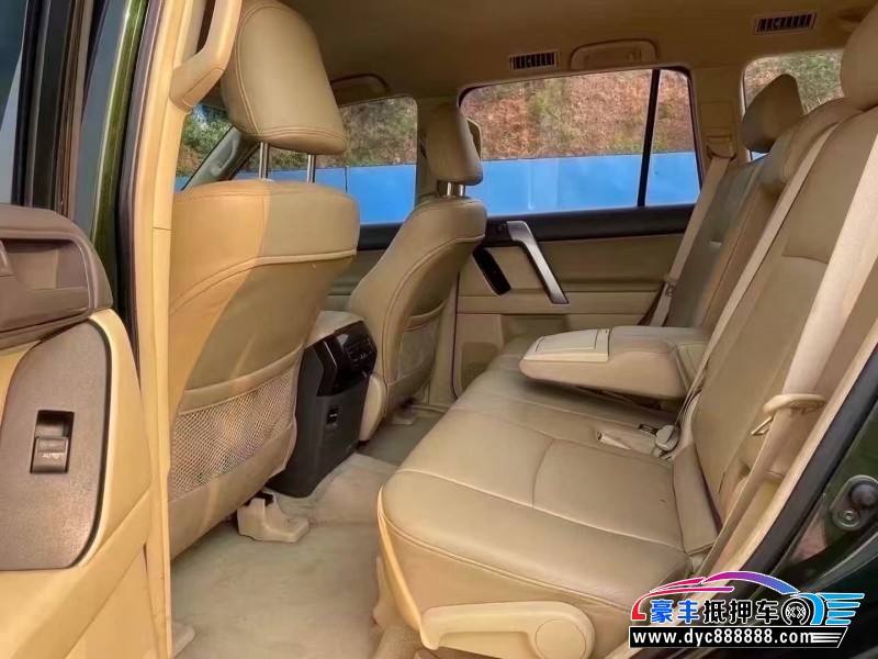 16年丰田普拉多（霸道）轿车抵押车出售