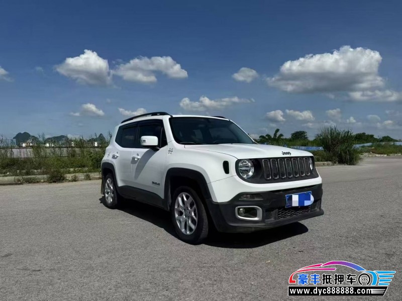 19年Jeep自由侠轿车抵押车出售