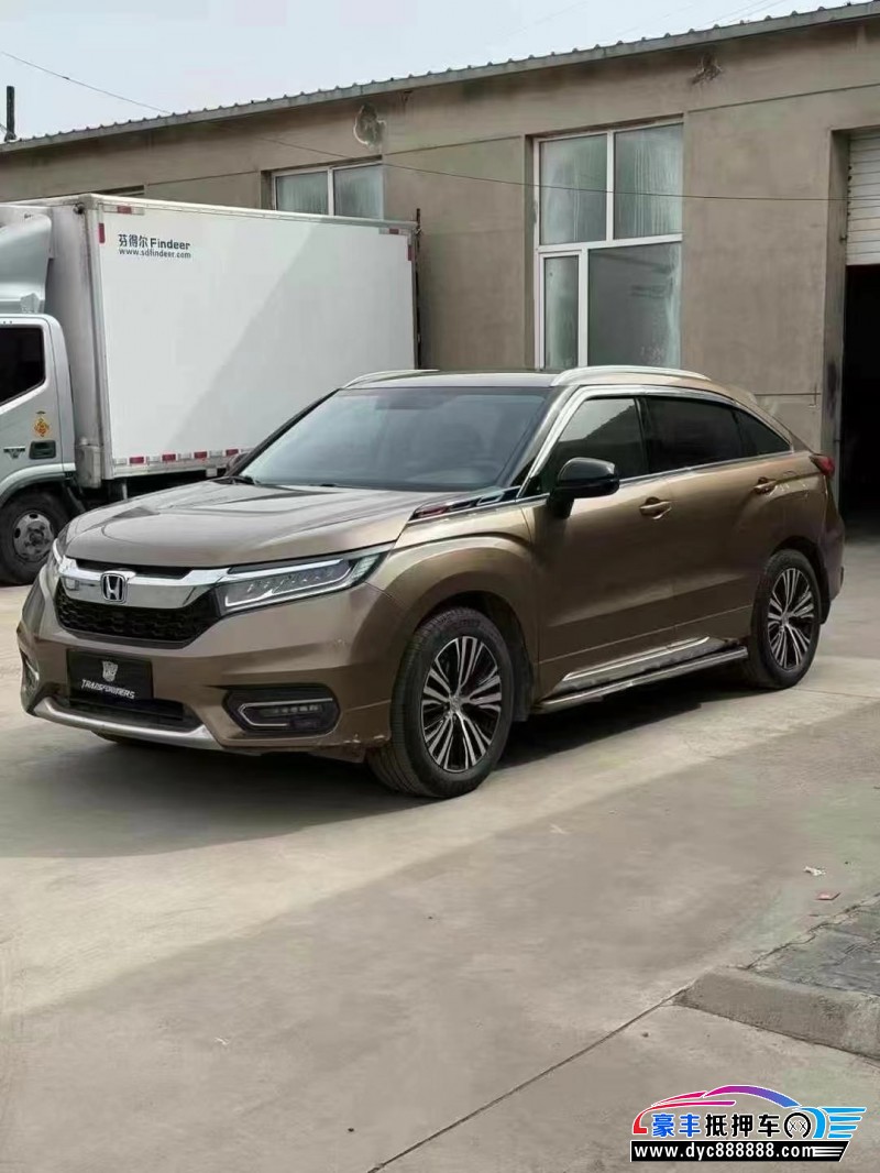 17年本田冠道轿车抵押车出售