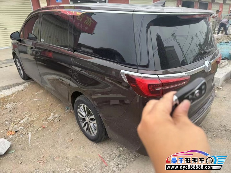 20年别克GL8轿车抵押车出售