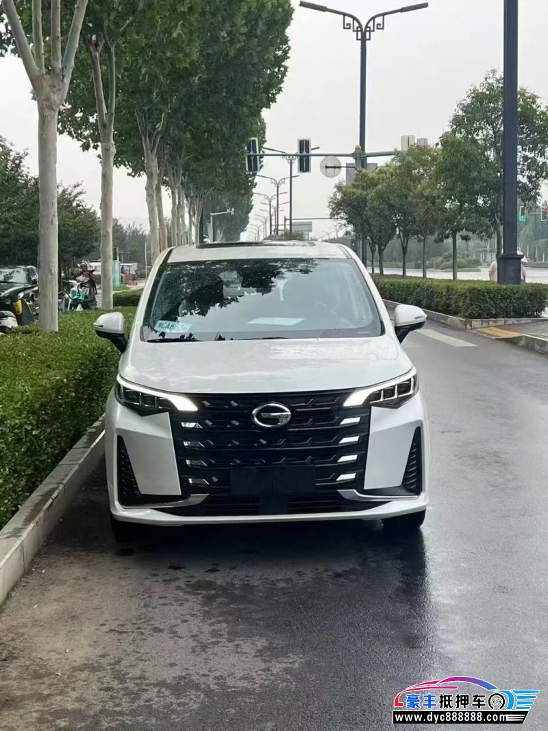 25年传祺m6轿车抵押车出售