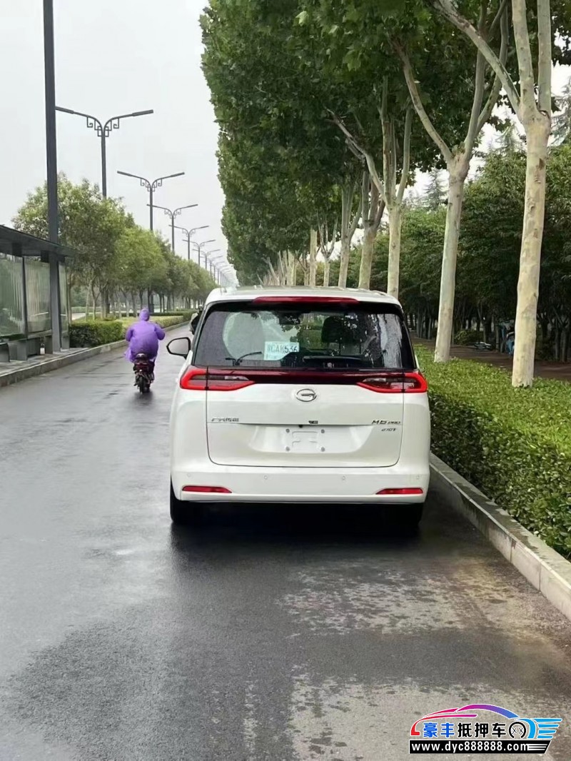 25年传祺m6轿车抵押车出售