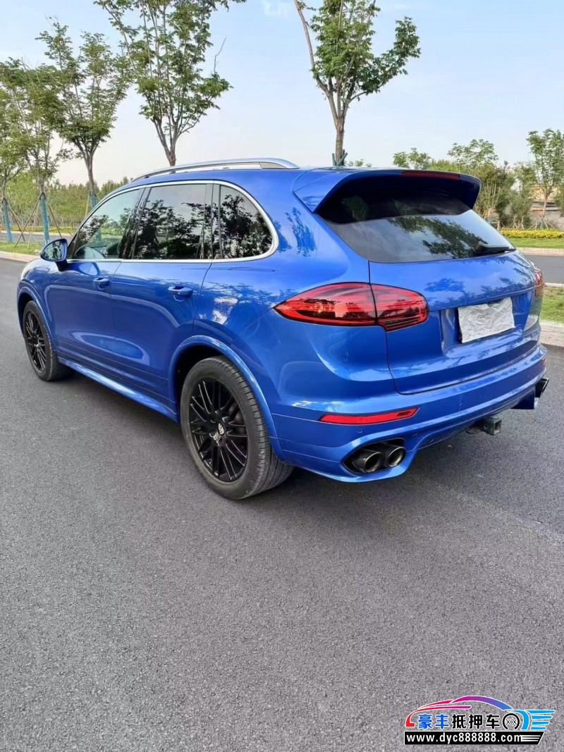 17年保时捷卡宴轿车抵押车出售