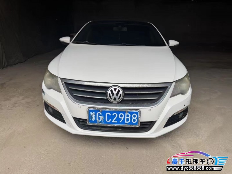13年大众CC轿车抵押车出售