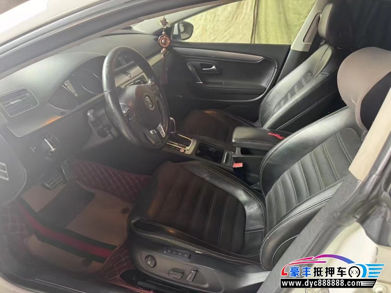 13年大众CC轿车抵押车出售