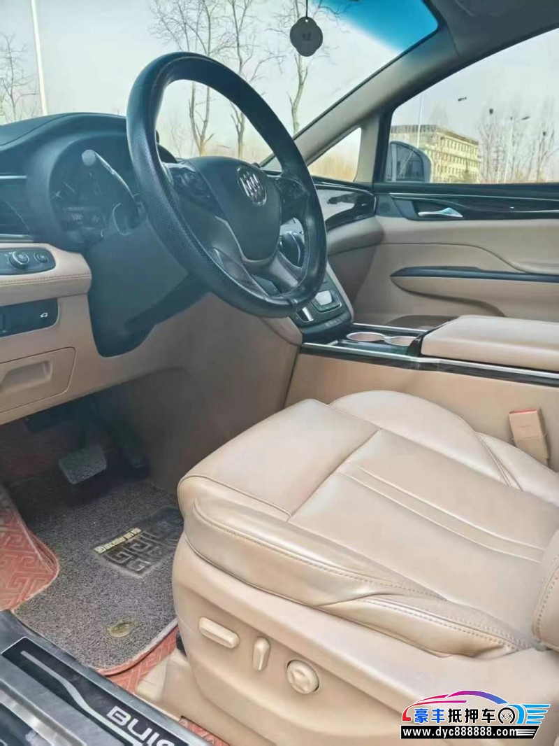 19年别克GL8MPV抵押车出售