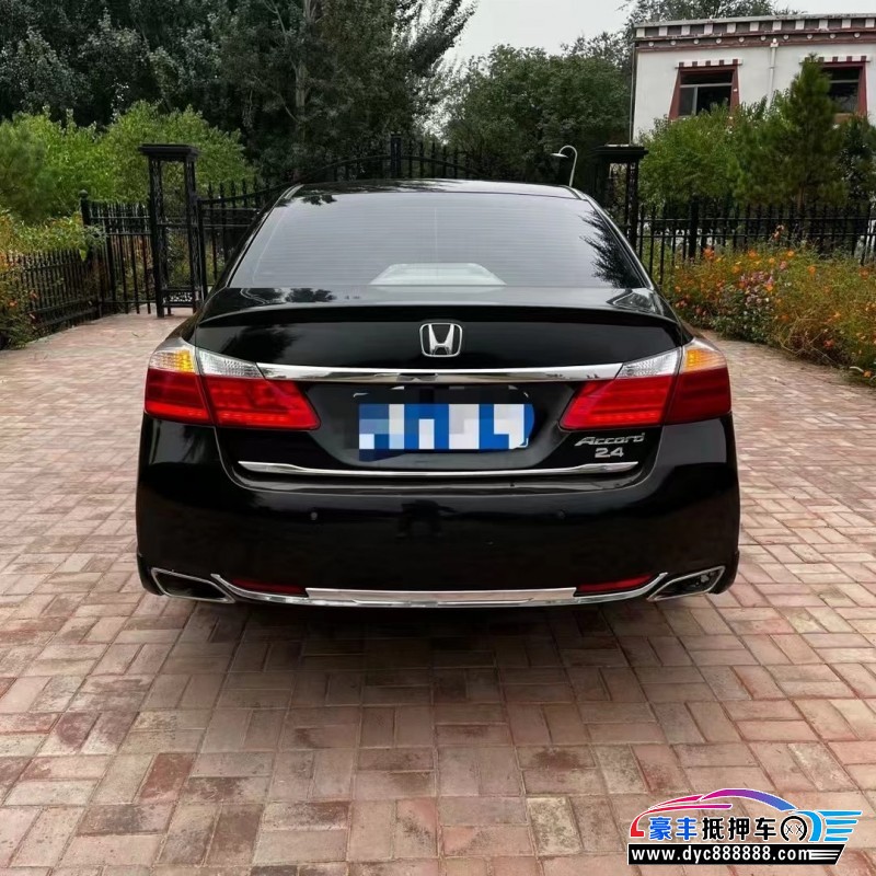 15年本田雅阁轿车抵押车出售