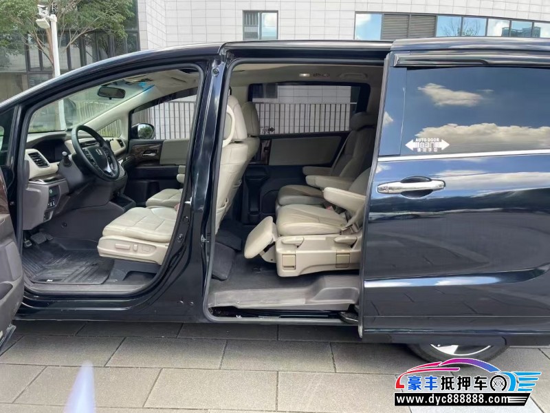 16年本田奥德赛轿车抵押车出售