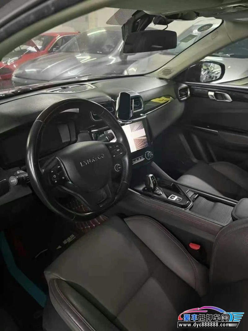 19年领克02轿车抵押车出售