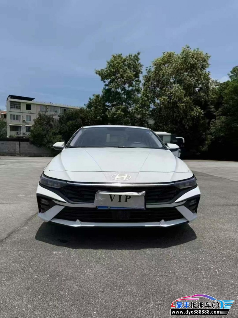 24年现代伊兰特轿车抵押车出售