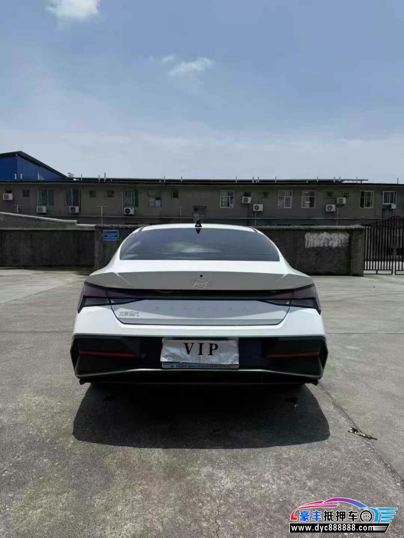 24年现代伊兰特轿车抵押车出售