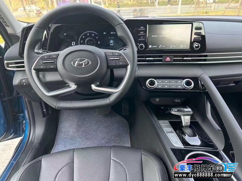 23年现代伊兰特轿车抵押车出售