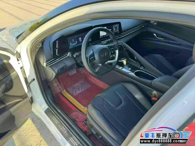 23年现代伊兰特轿车抵押车出售