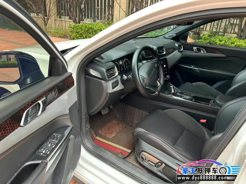 20年领克03轿车抵押车出售