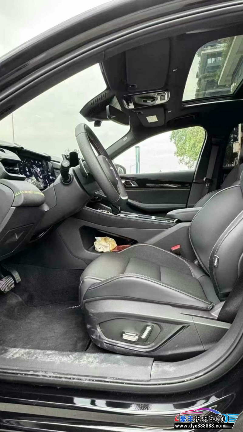 24年领克03轿车抵押车出售