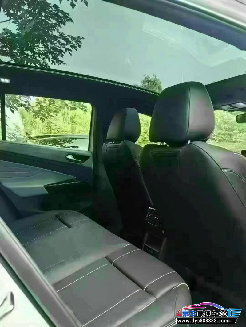 25年大众id4轿车抵押车出售