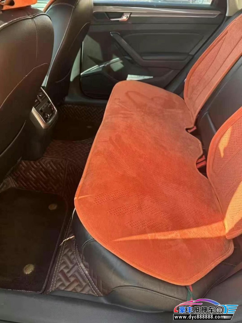 17年大众帕萨特轿车抵押车出售