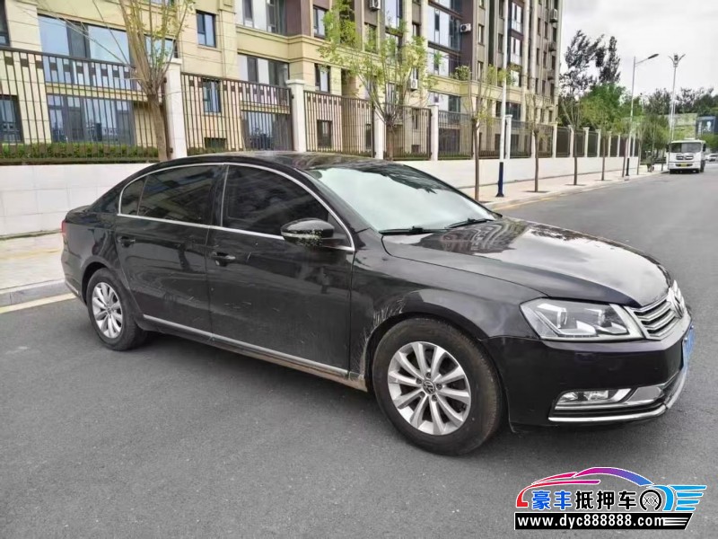 16年大众迈腾轿车抵押车出售