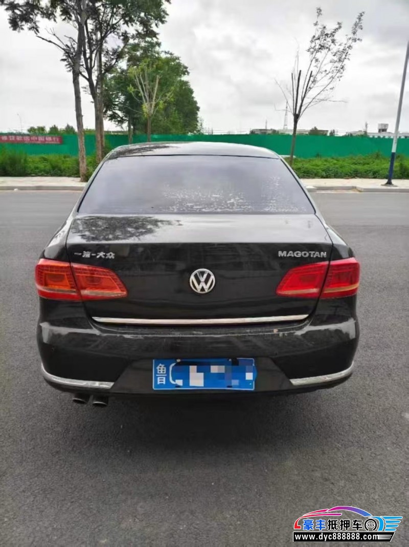 16年大众迈腾轿车抵押车出售