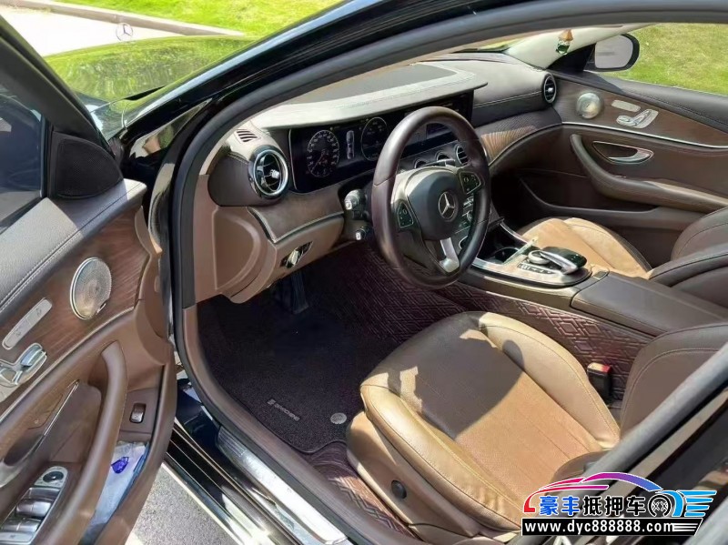 18年奔驰E轿车抵押车出售