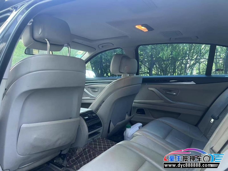 13年宝马5系轿车抵押车出售