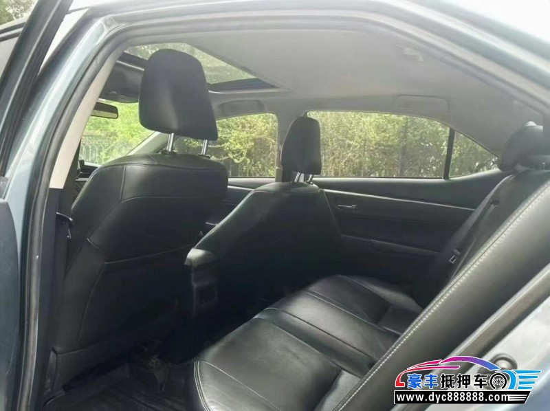 19年丰田卡罗拉轿车抵押车出售