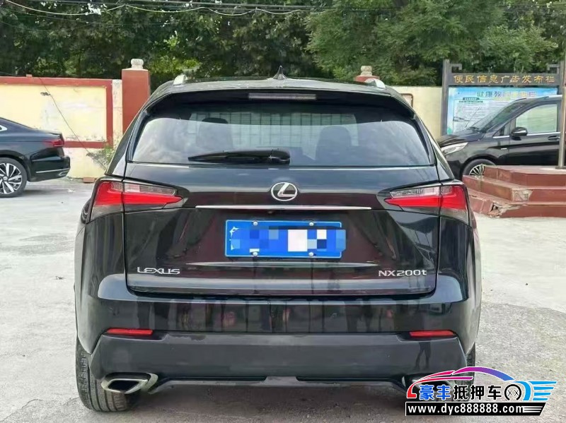 15年雷克萨斯NX轿车抵押车出售