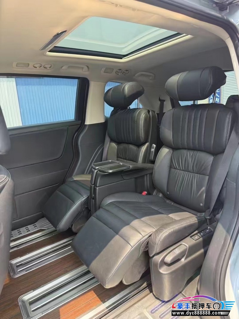 22年本田奥德赛轿车抵押车出售