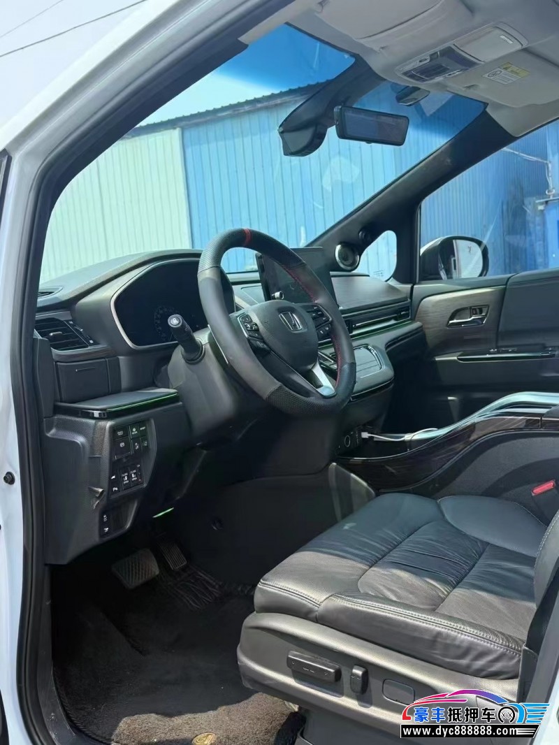 22年本田奥德赛轿车抵押车出售