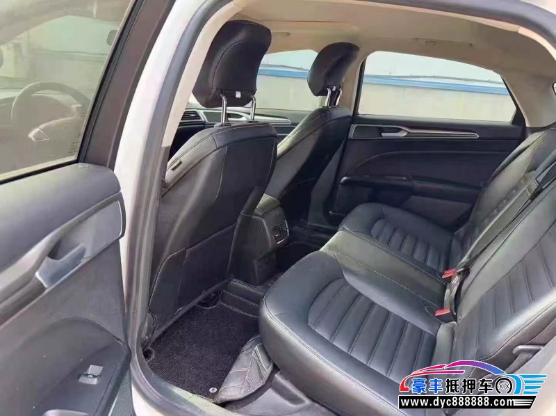 20年福特蒙迪欧轿车抵押车出售