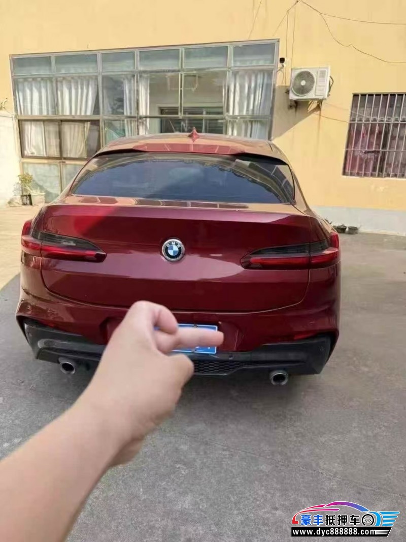 19年宝马X4轿车抵押车出售