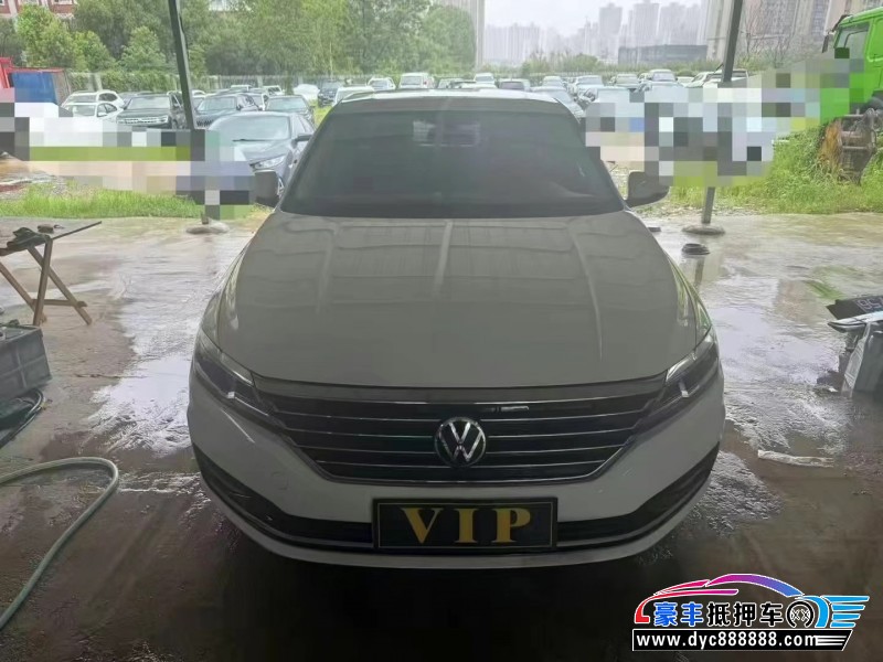 22年大众朗逸轿车抵押车出售