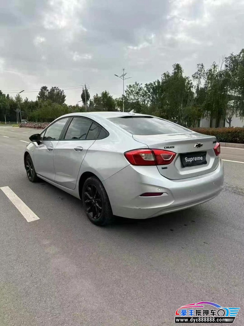 19年雪佛兰科鲁兹轿车抵押车出售