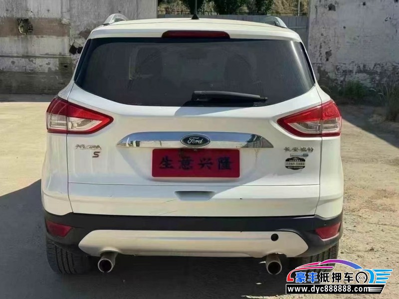 15年福特翼虎轿车抵押车出售