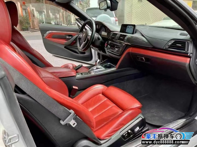 15年宝马M4轿车抵押车出售