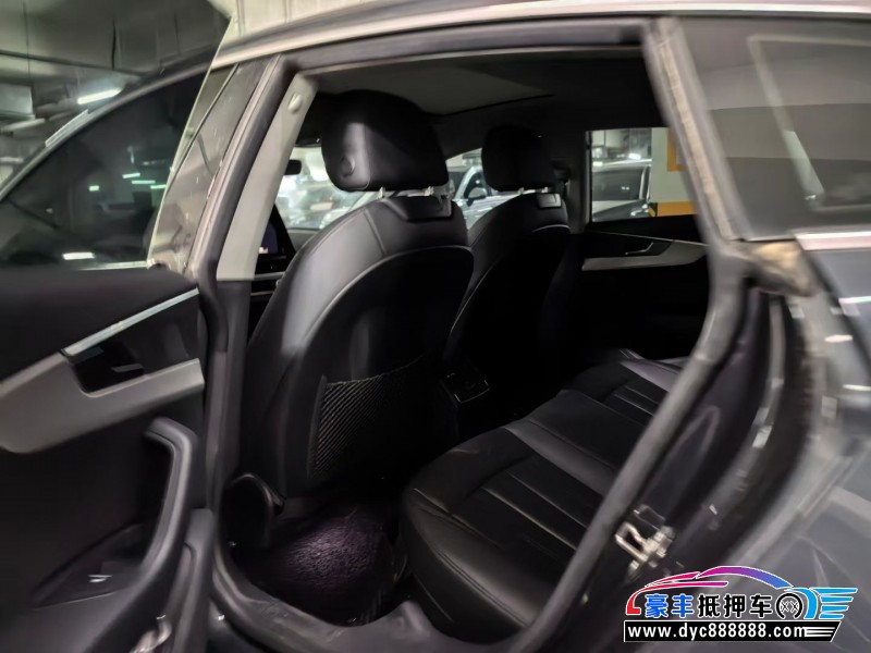 21年奥迪A5轿车抵押车出售