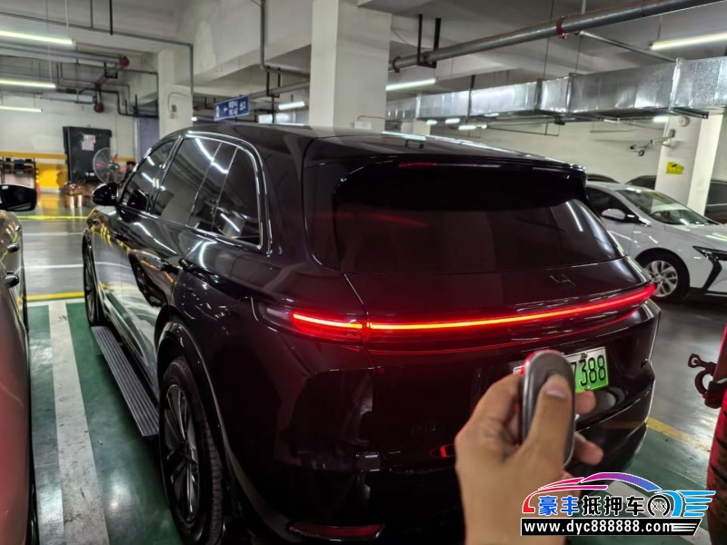 24年理想L7轿车抵押车出售