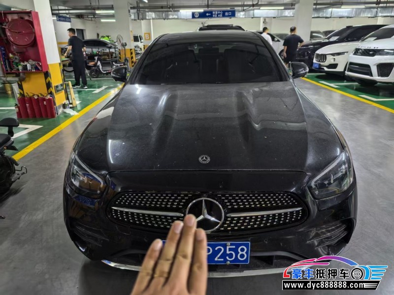 21年奔驰E轿车抵押车出售