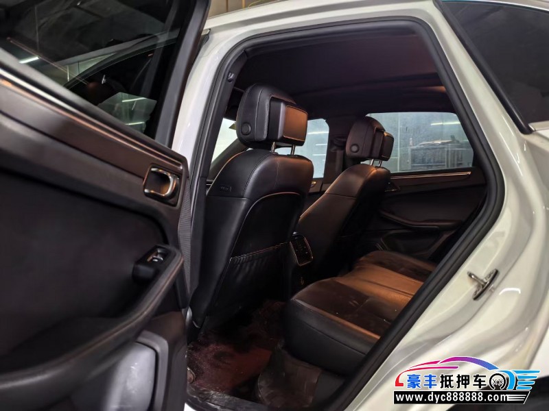 18年保时捷Macan迈凯轿车抵押车出售