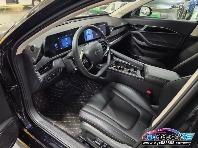 25年奔腾B70轿车抵押车出售