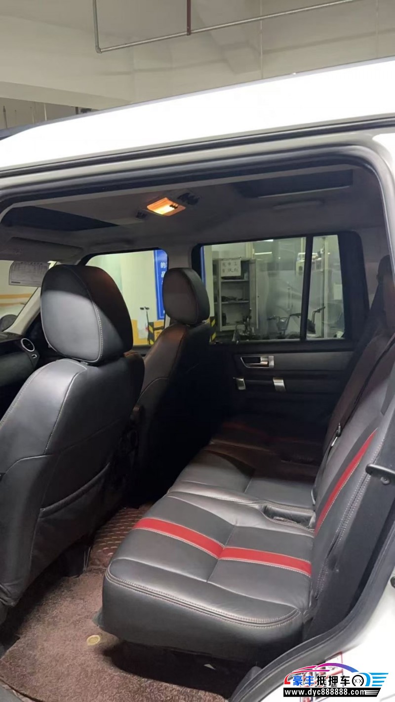 13年路虎发现4轿车抵押车出售