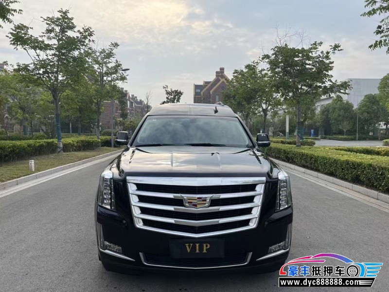 18年凯迪拉克凯雷德轿车抵押车出售